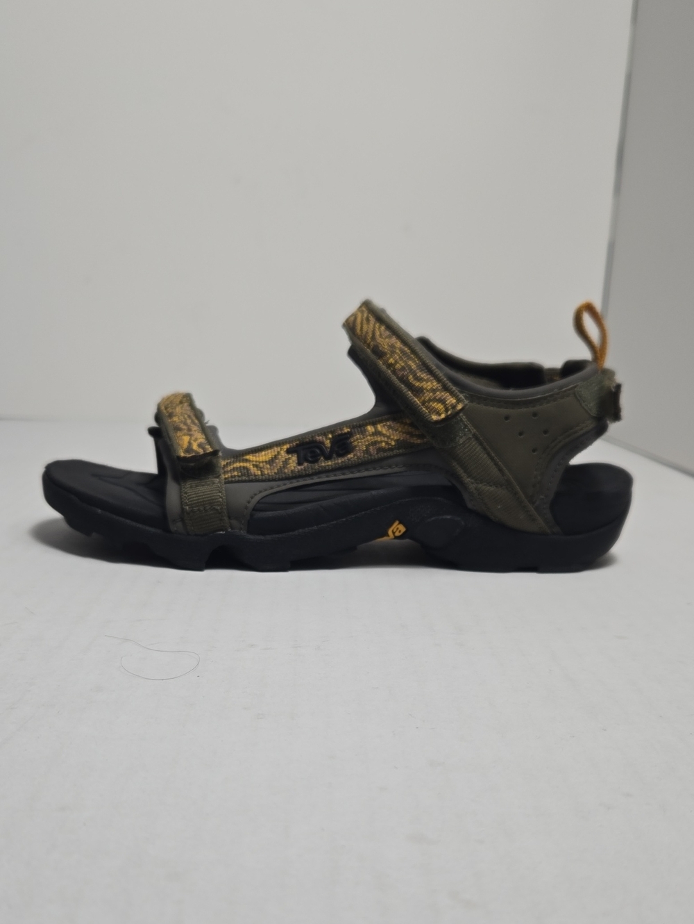Teva Tanzan Kids Youth Sz 5 Sandals Strappy Adjustable Black/ Yellow Casual
